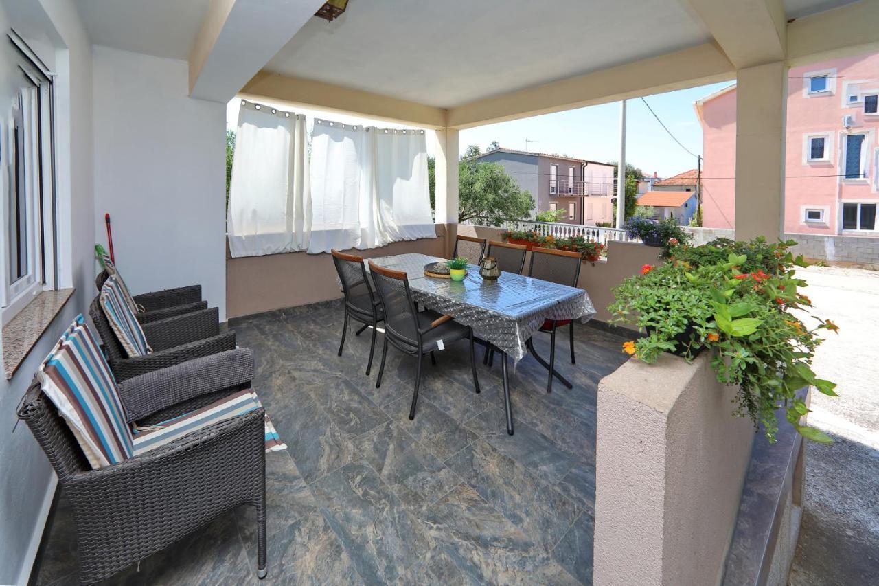 Apartment Sunny Terrace Bibinje Bagian luar foto