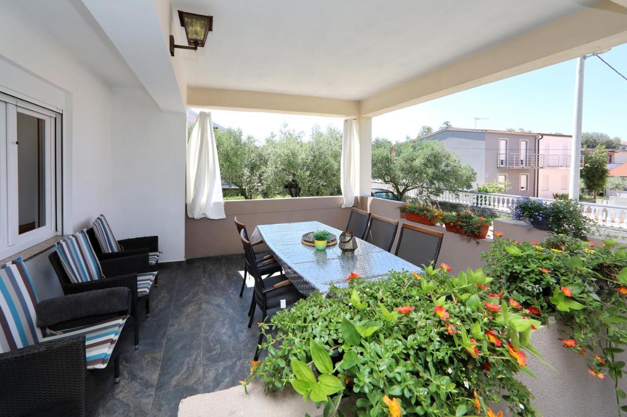 Apartment Sunny Terrace Bibinje Bagian luar foto