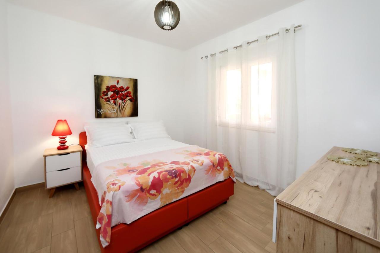 Apartment Sunny Terrace Bibinje Bagian luar foto