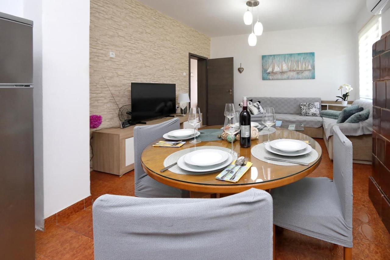 Apartment Sunny Terrace Bibinje Bagian luar foto