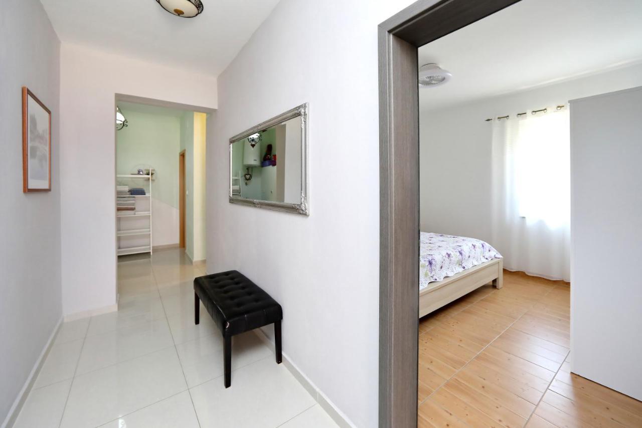 Apartment Sunny Terrace Bibinje Bagian luar foto